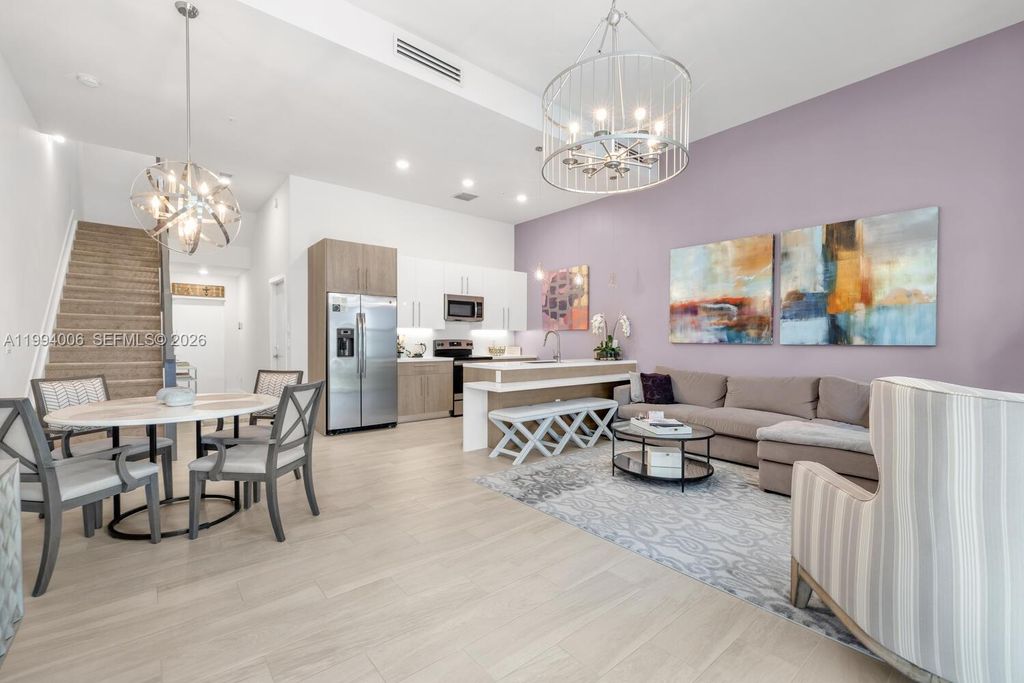 Photo of 4444 NW 8th Ct, Plantation, FL 33317 (MLS # A11994006)