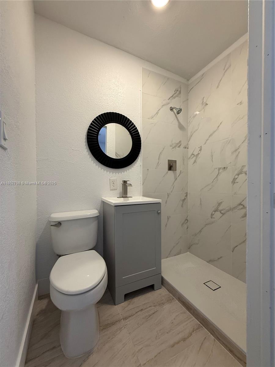 2460 Nw 61st St B, Miami, Broward County, Florida - 1 Bathrooms - 