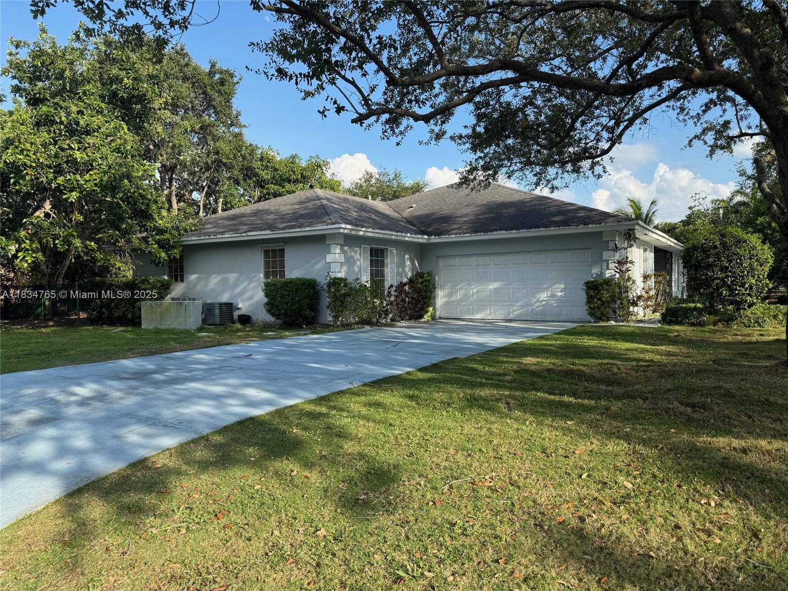 13501 SW 104th Ave