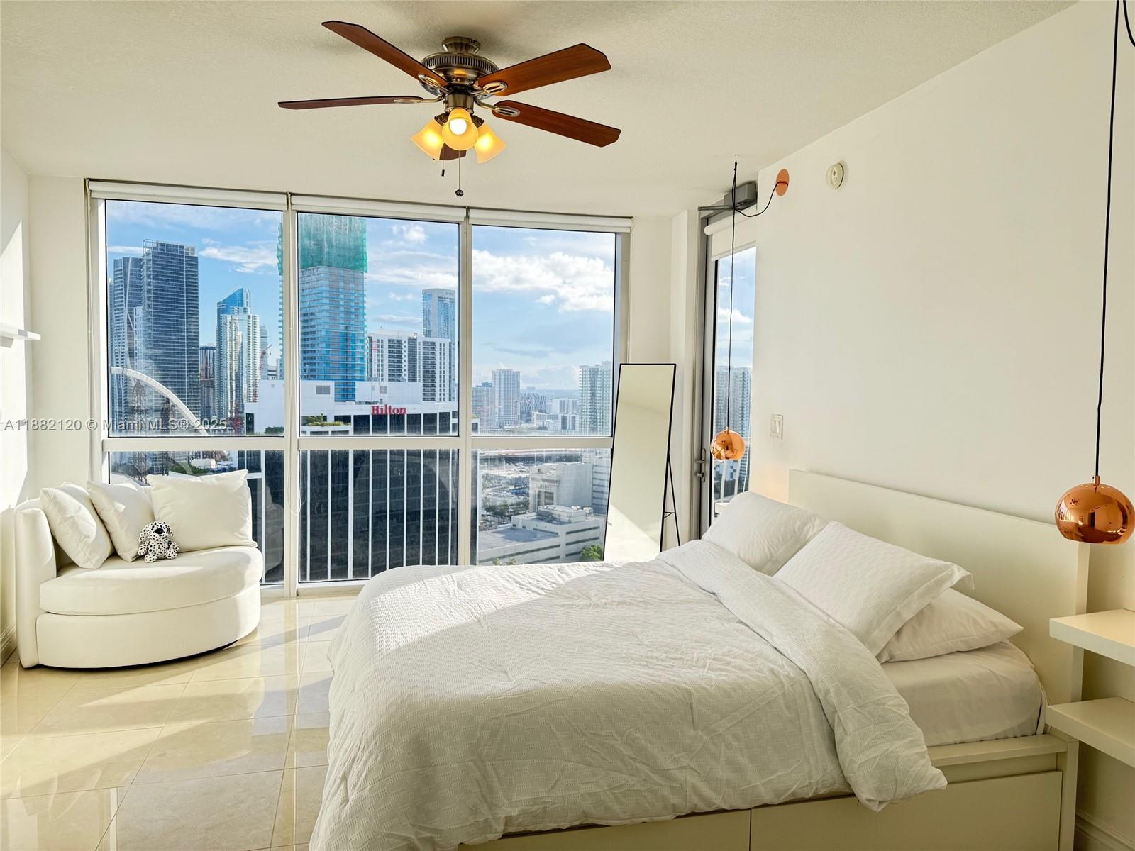 1750 N Bayshore Dr 3314