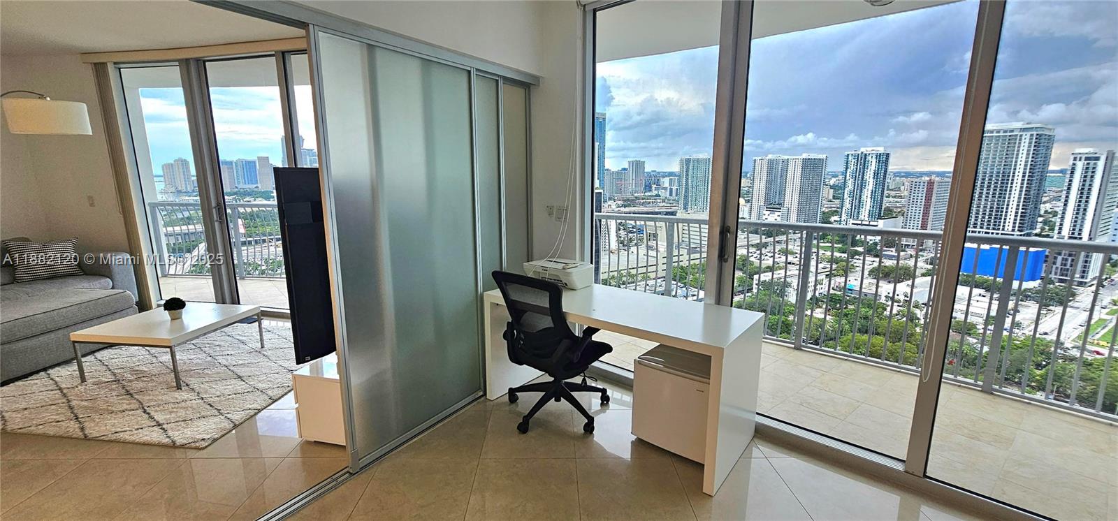 1750 N Bayshore Dr 3314