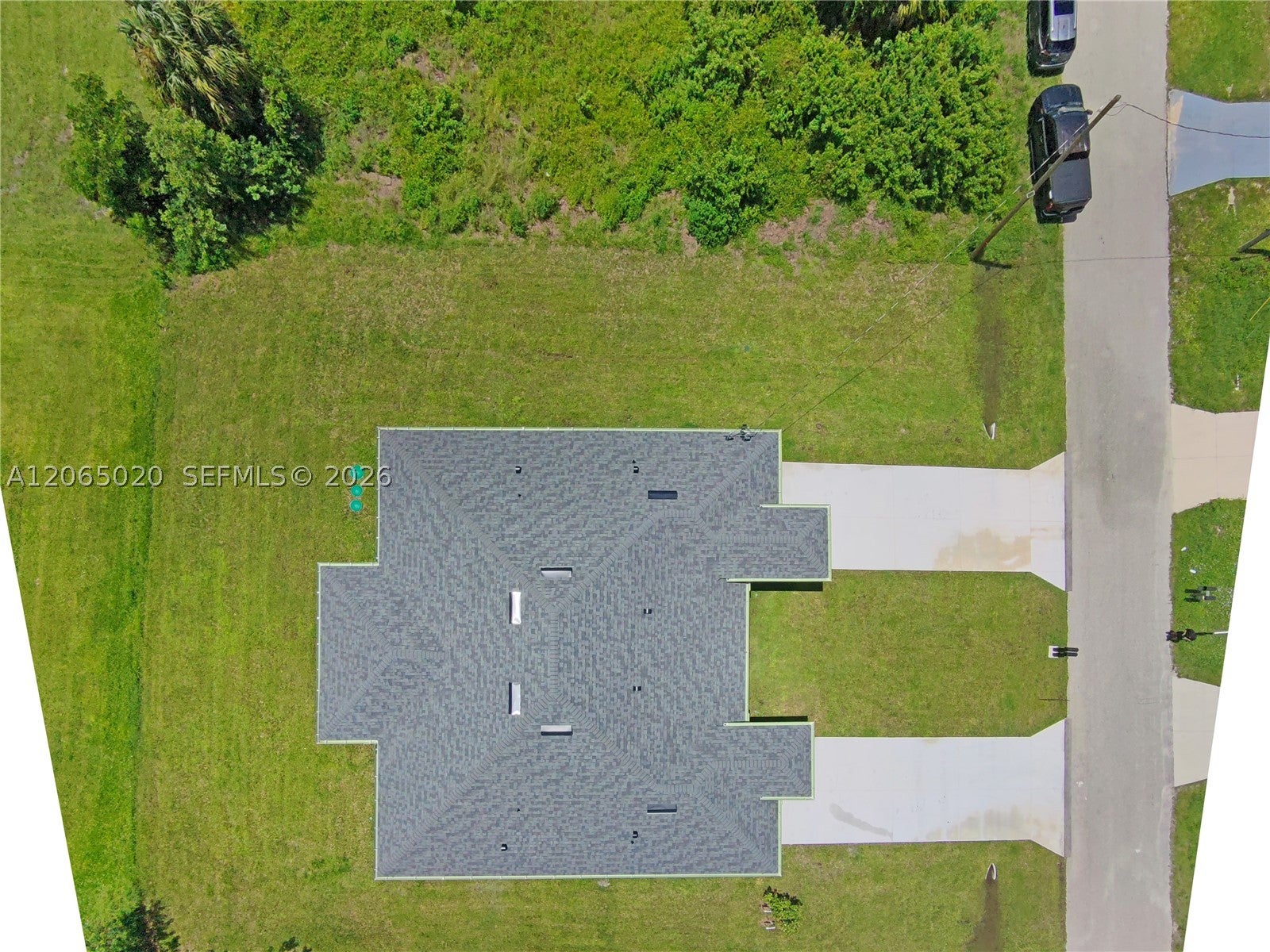 1507 Hank Ave