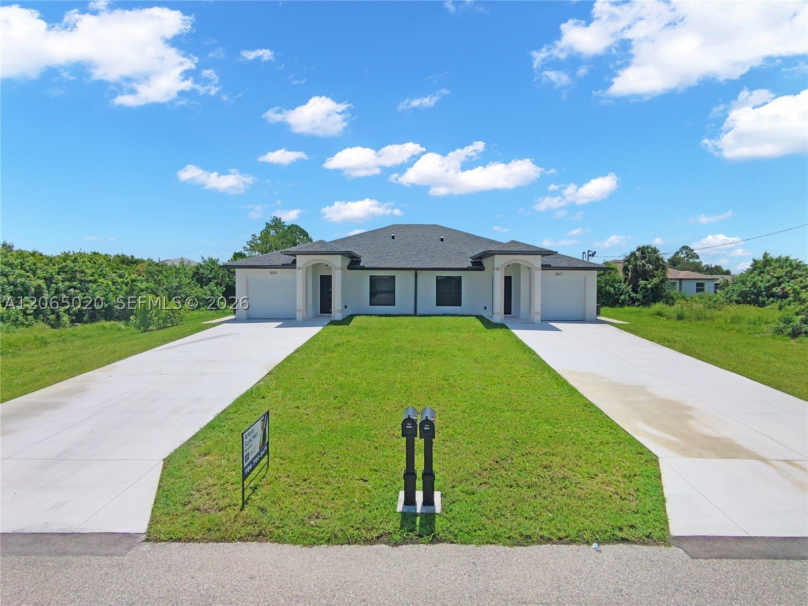 1507 Hank Ave