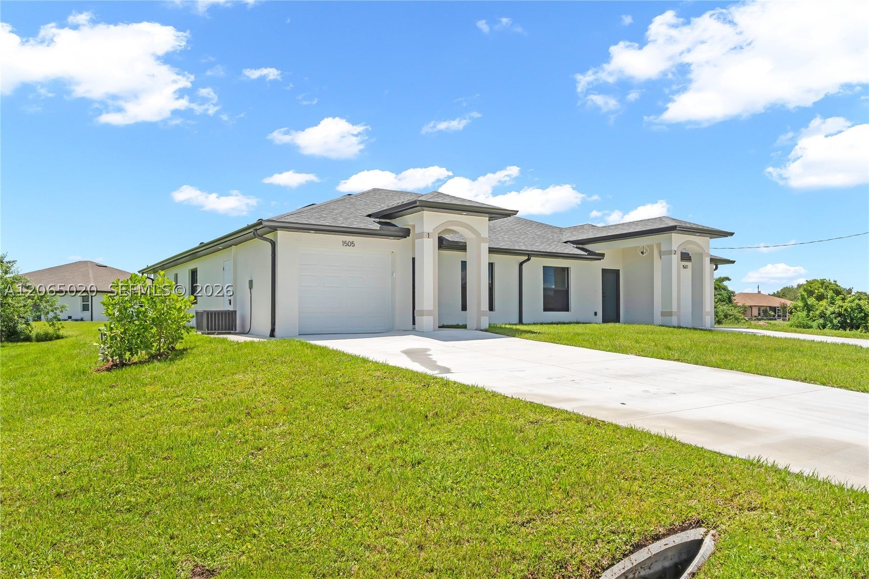 1507 Hank Ave
