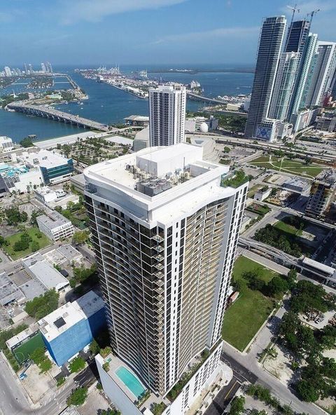 1600 NE 1st Ave 2610 Miami FL 33132
