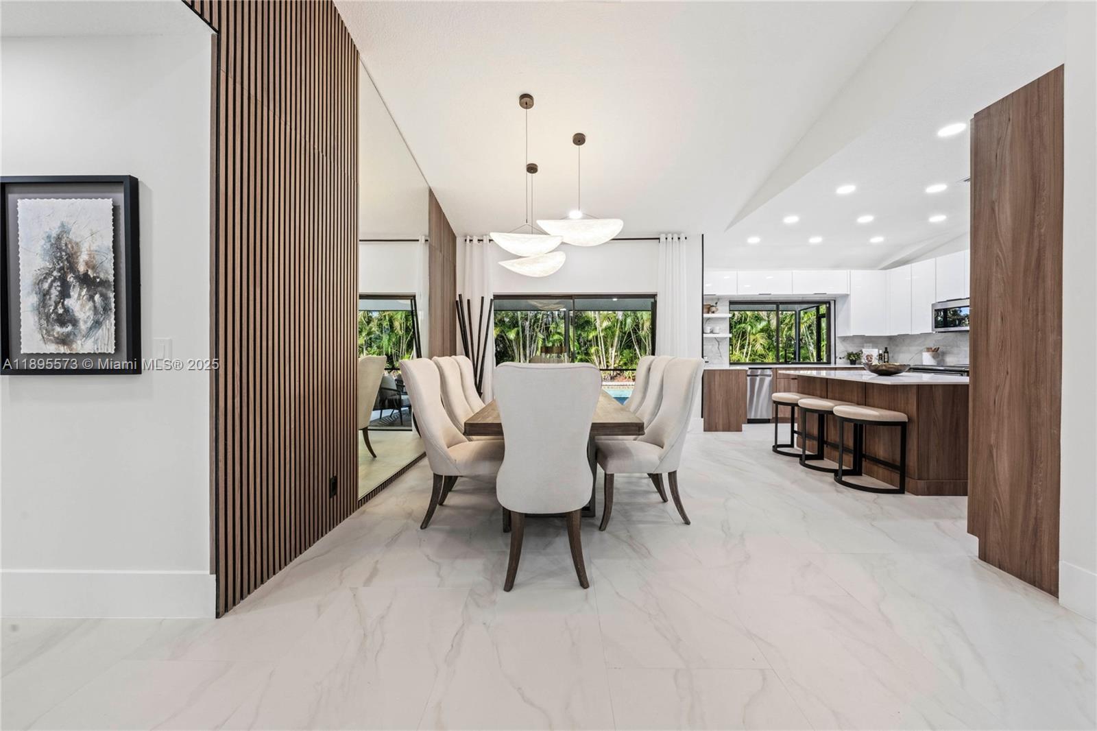 CYPRESS RUN - Residential