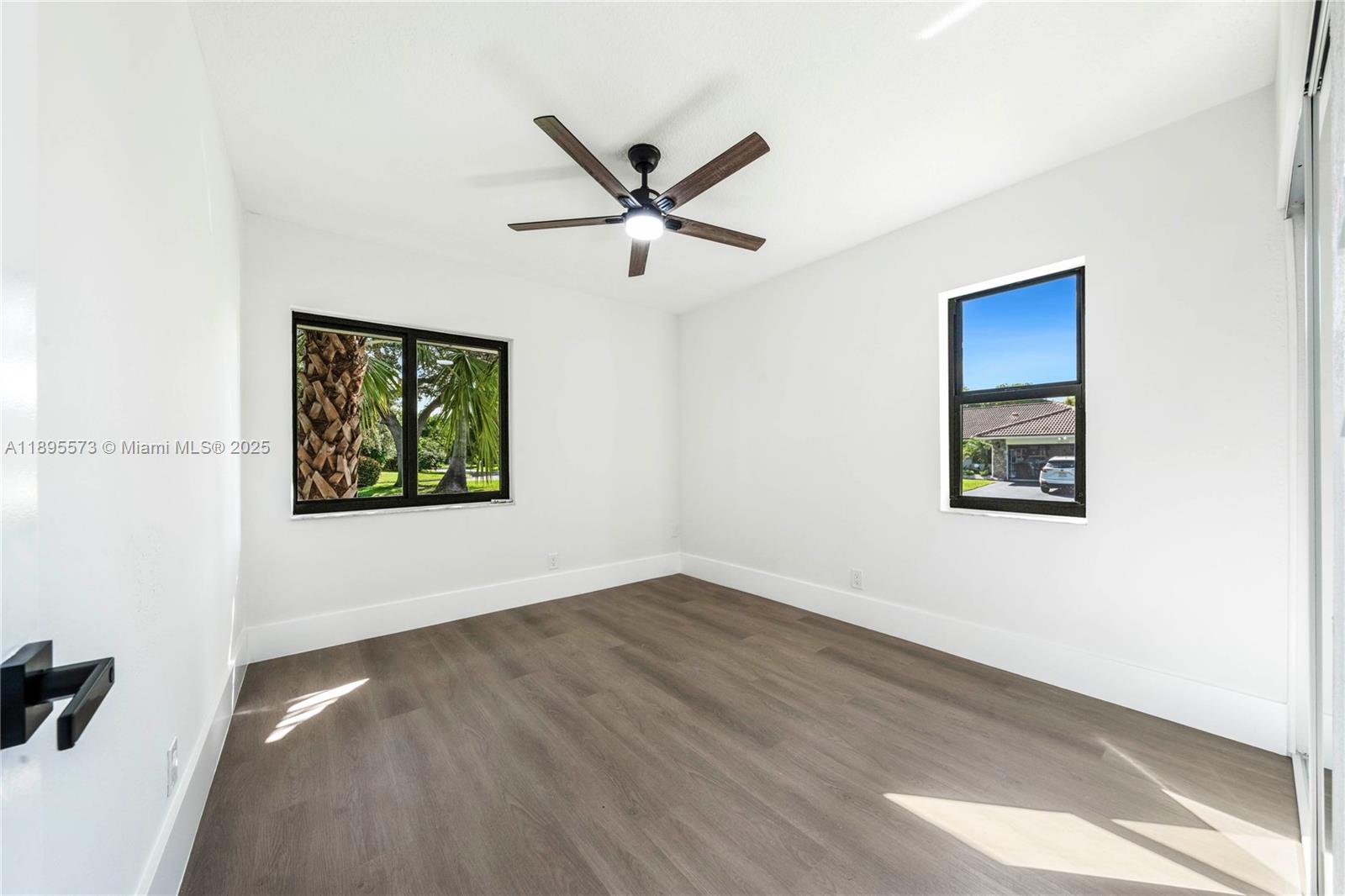 CYPRESS RUN - Residential