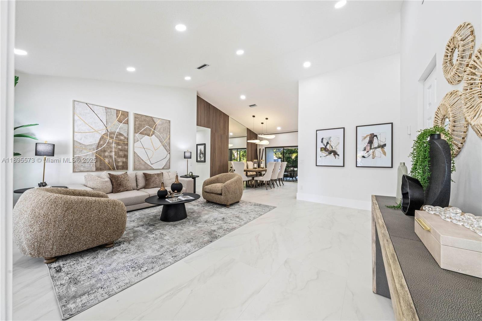 CYPRESS RUN - Residential