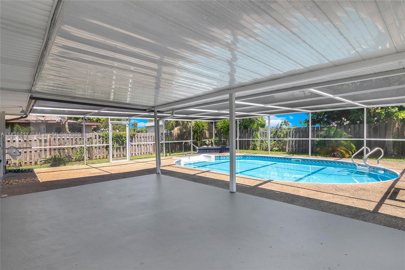 11450 Heidi Lee Lane