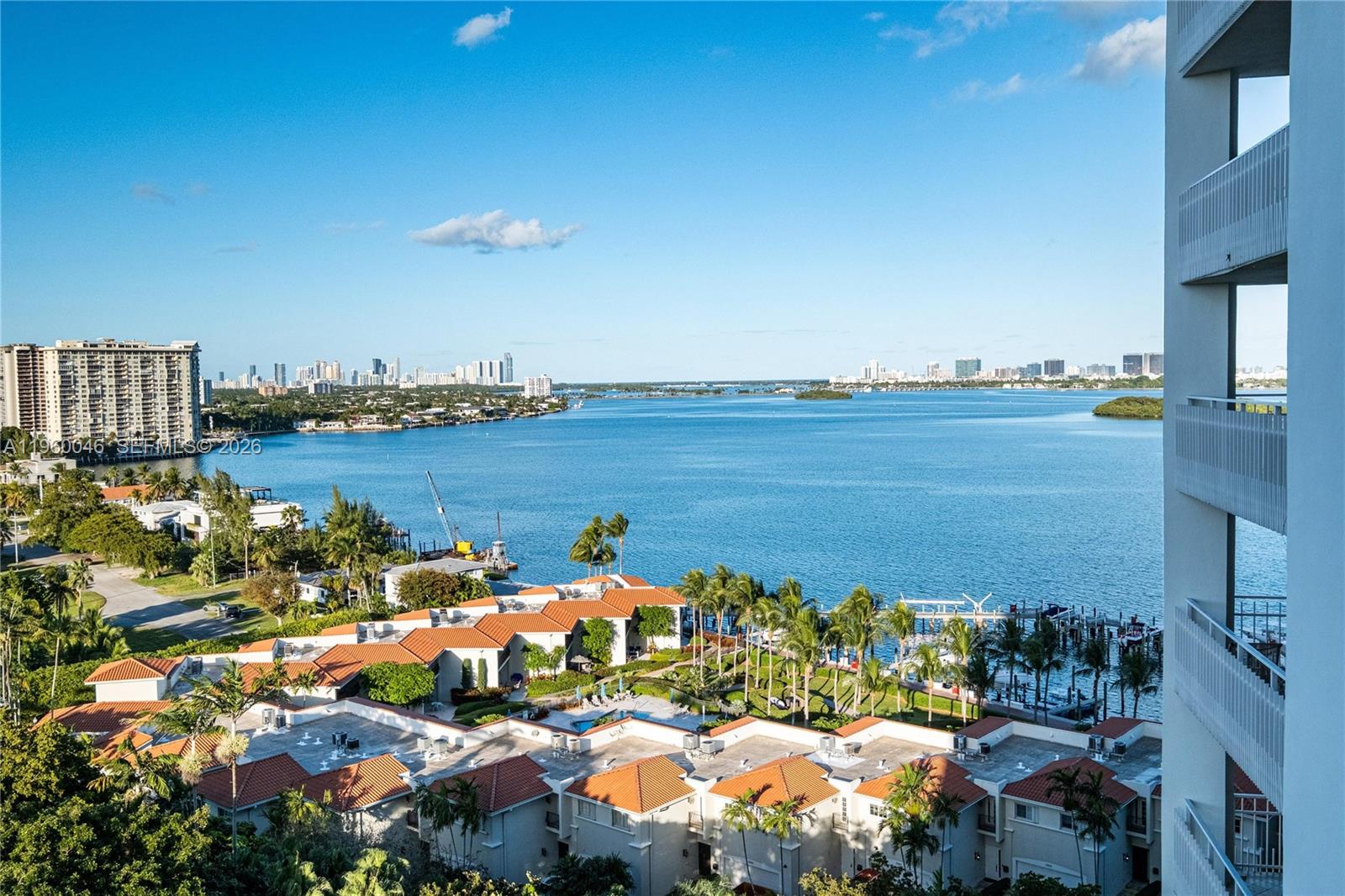 THE TOWERS OF QUAYSIDE CO - Residential