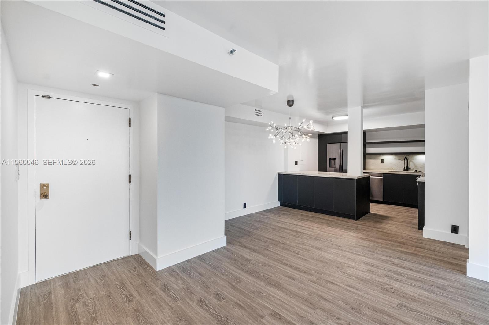 THE TOWERS OF QUAYSIDE CO - Residential