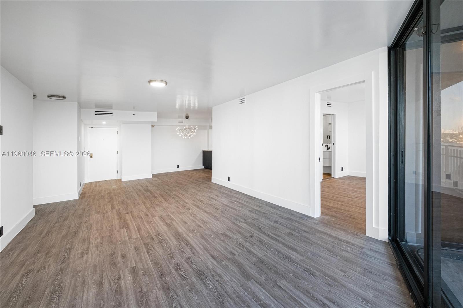 THE TOWERS OF QUAYSIDE CO - Residential