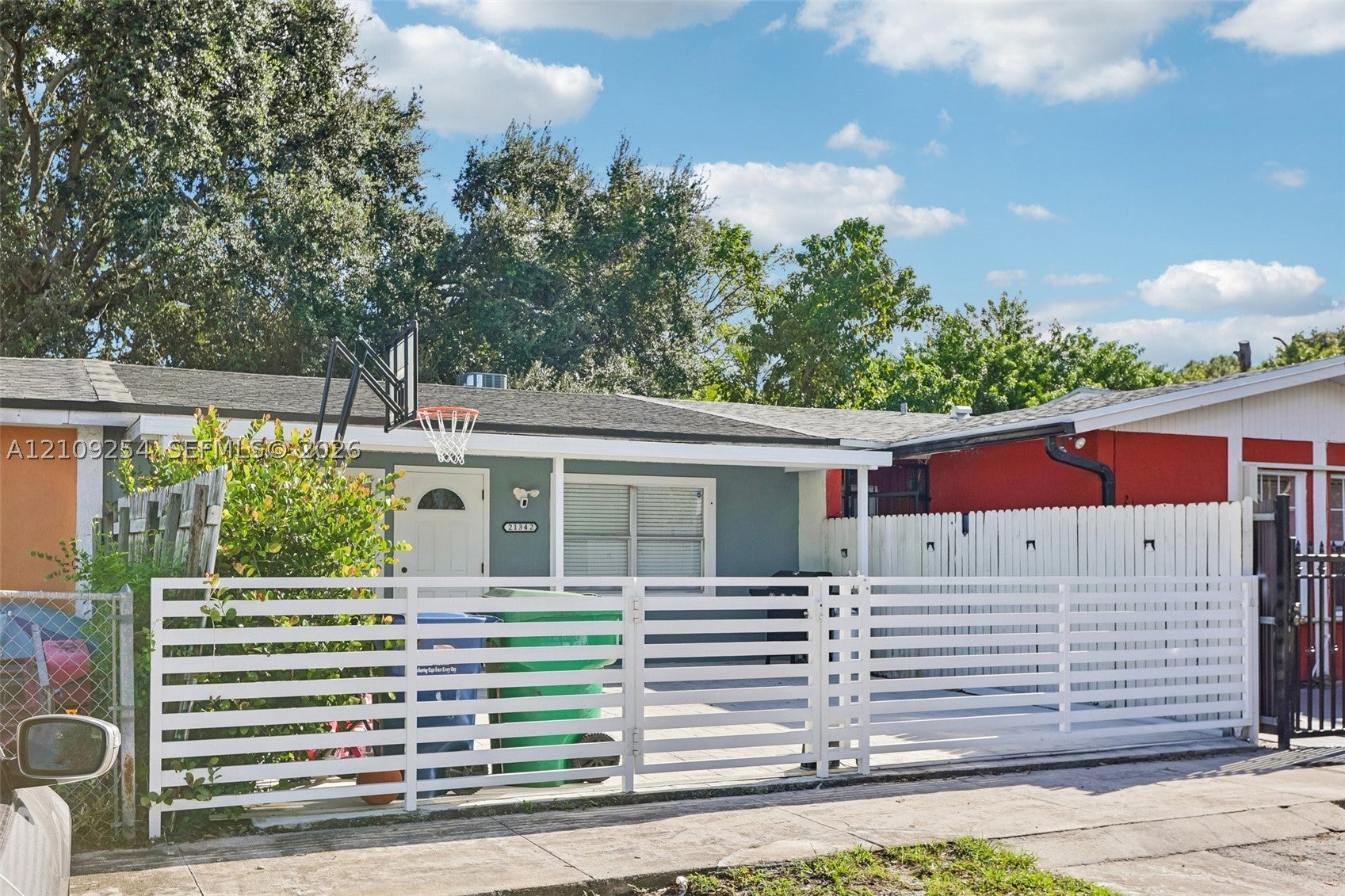 21342 NW 40th Cir Ct