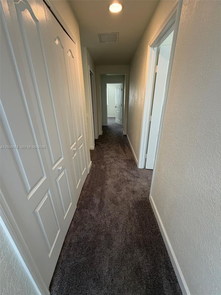 SHOMA VILLAS I AT COUNTRY - Residential