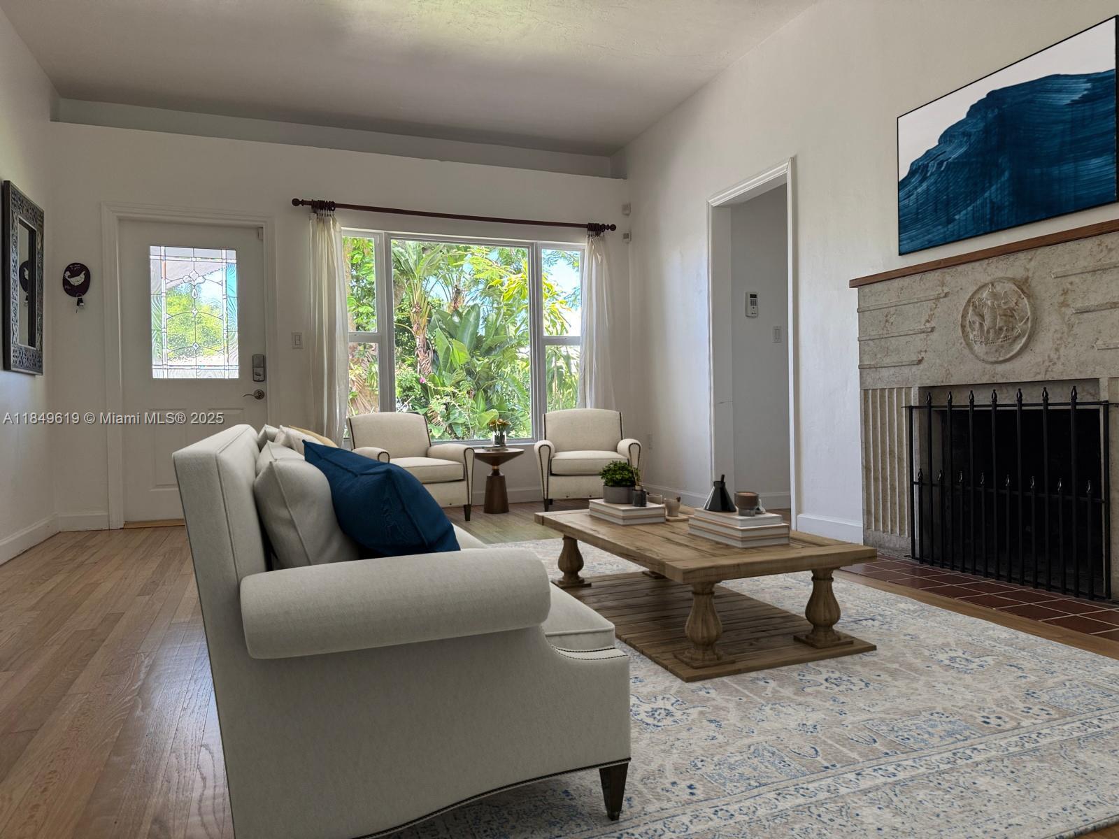 912 Wallace St, Coral Gables, FL, 33134/$965,000 2 912 Wallace St