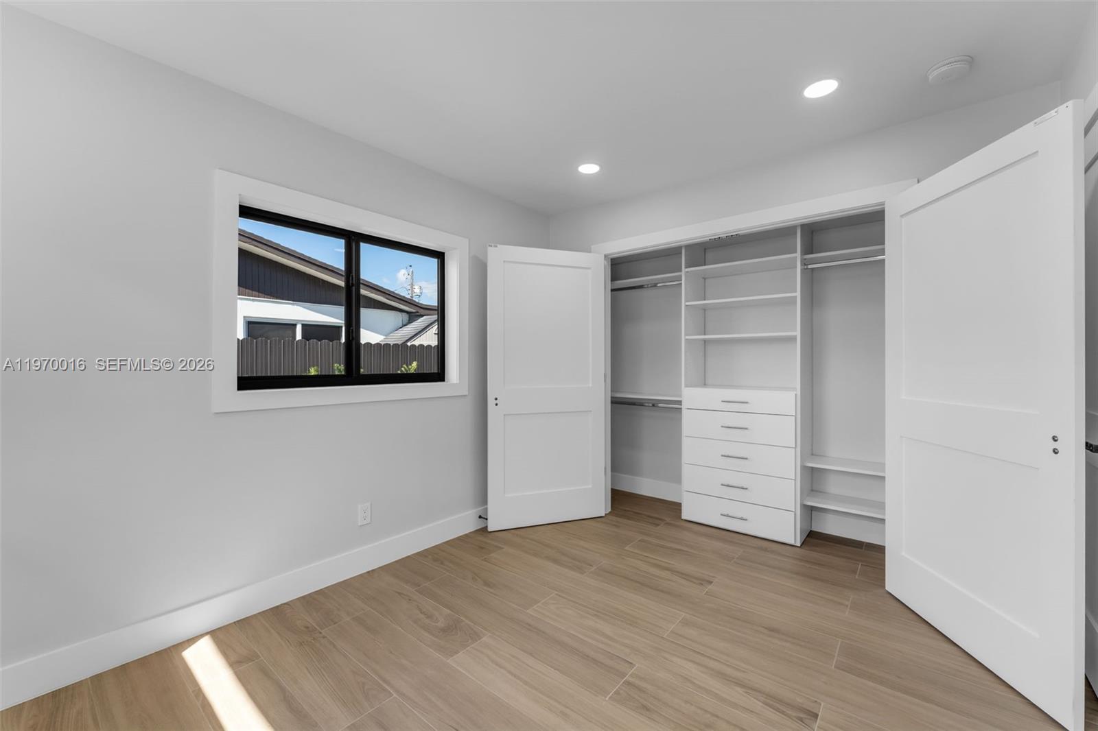 DARLINGTON MANOR - Residential