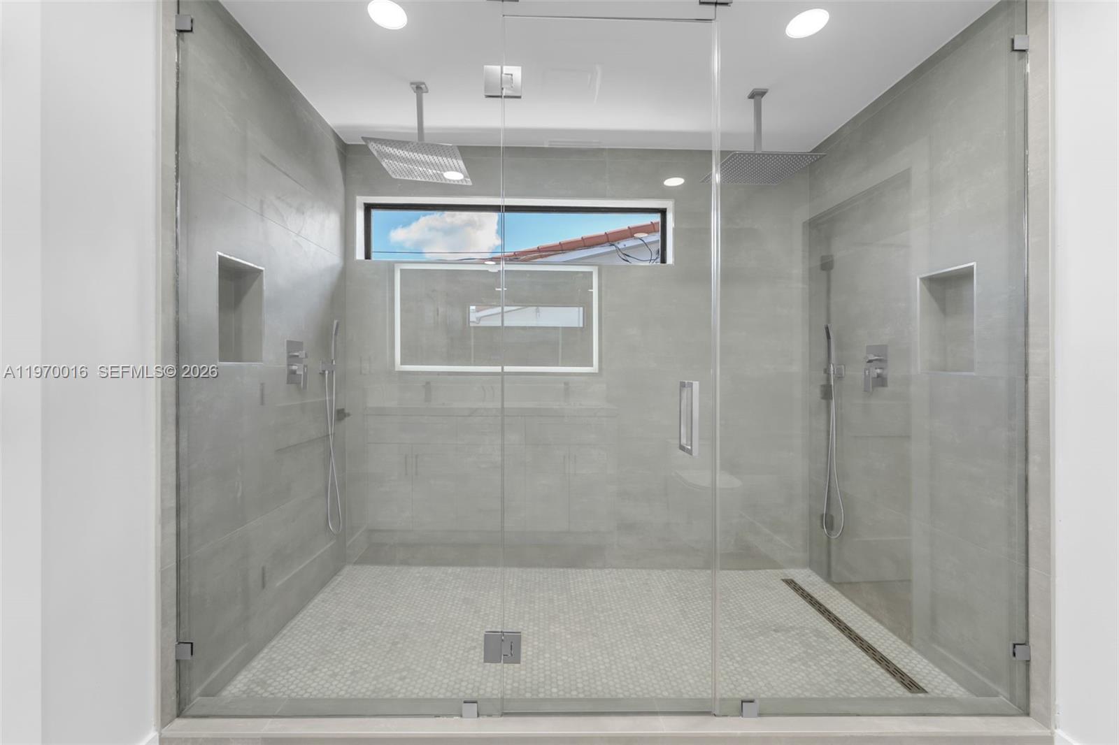 DARLINGTON MANOR - Residential