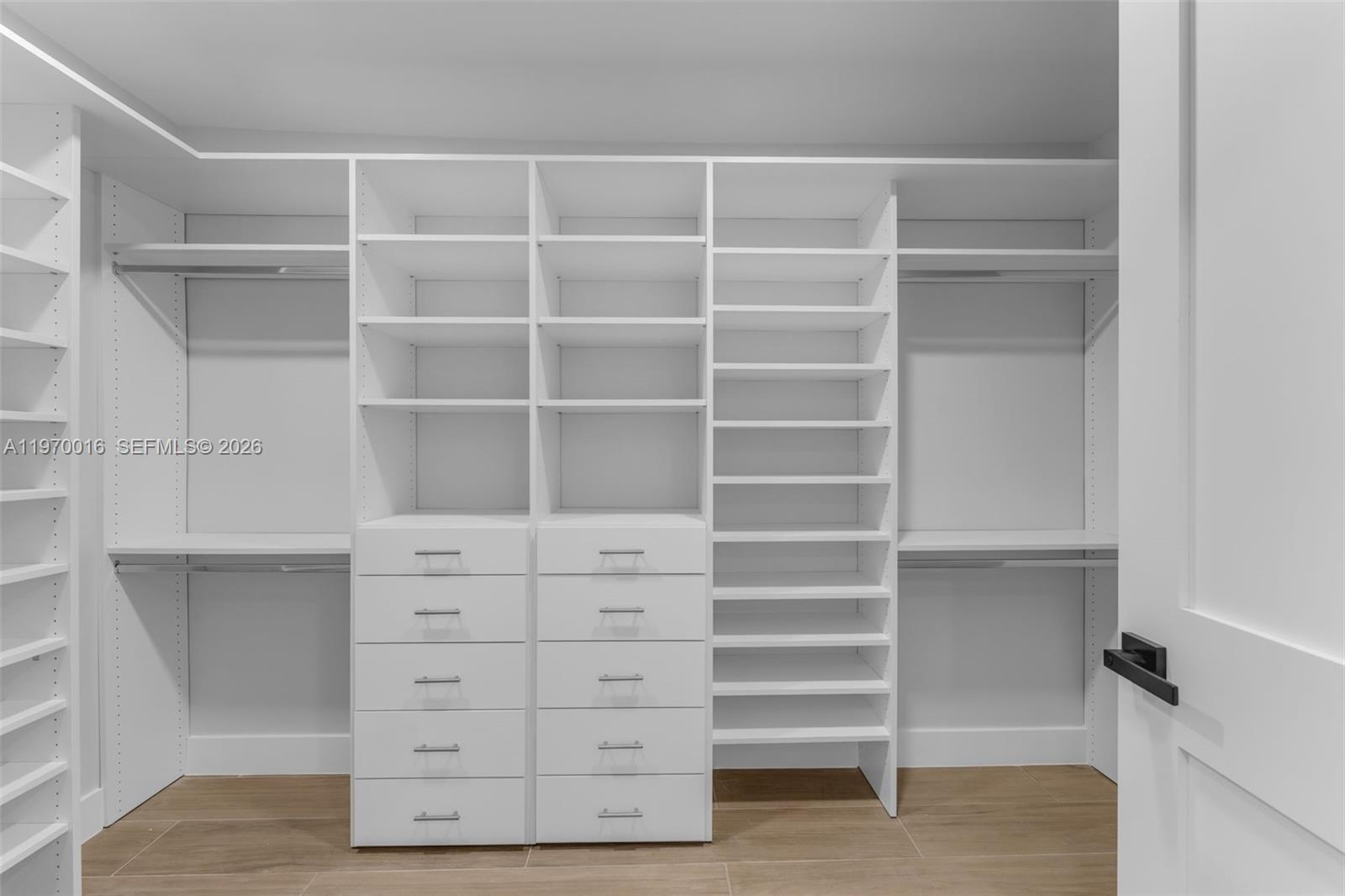 DARLINGTON MANOR - Residential