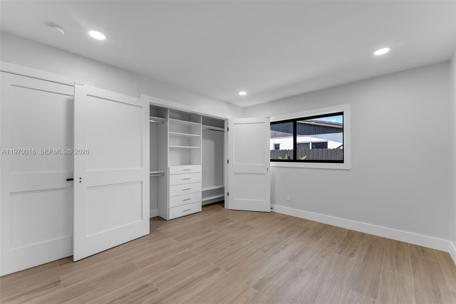 DARLINGTON MANOR - Residential