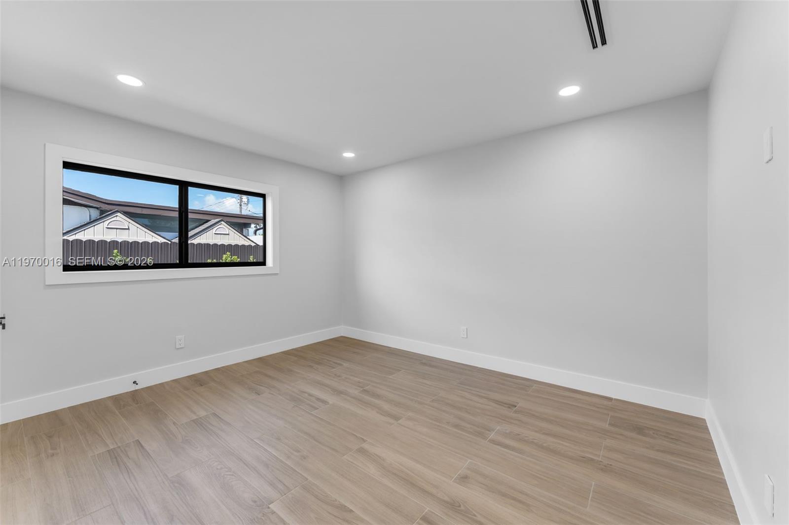 DARLINGTON MANOR - Residential