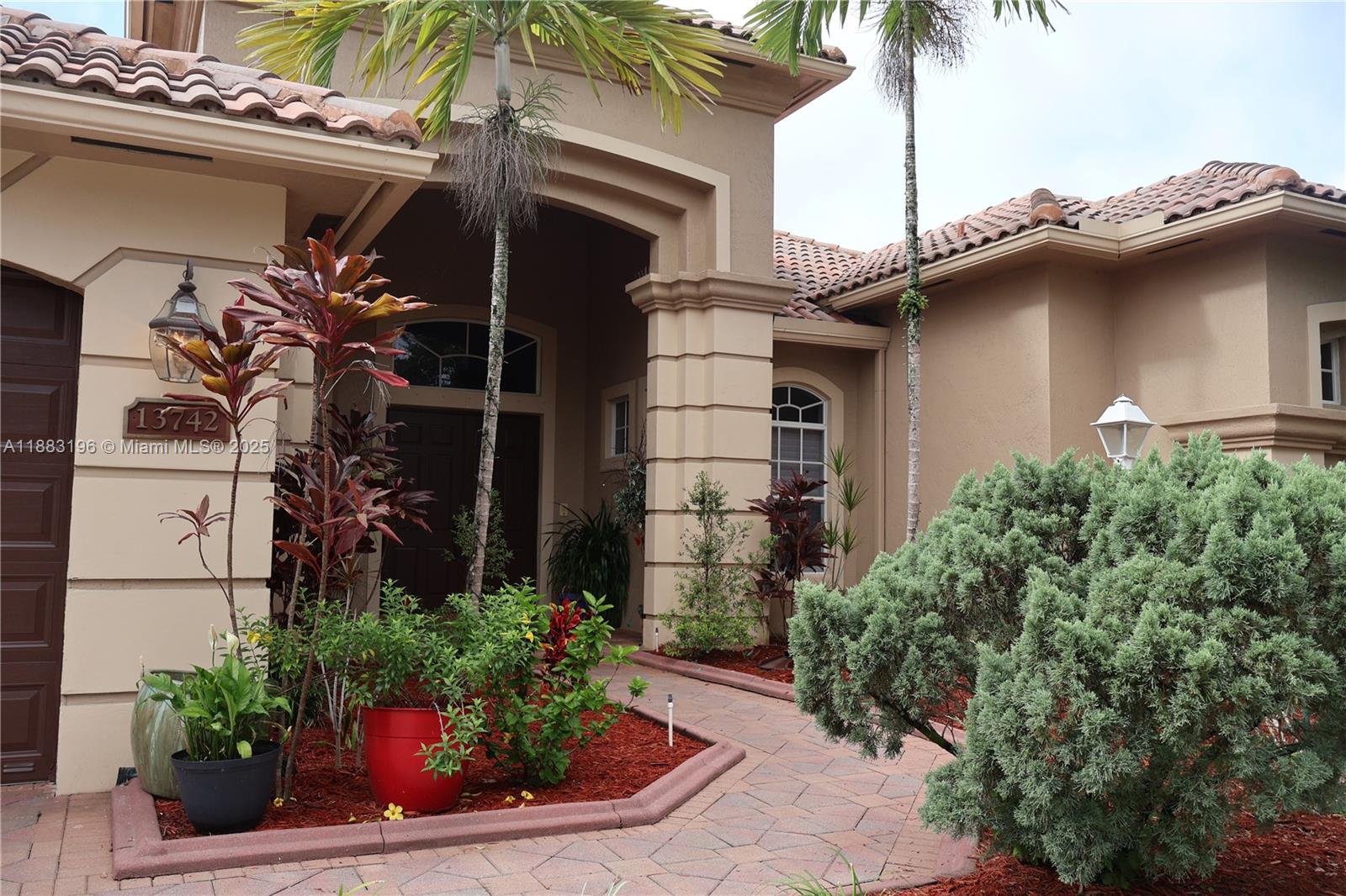 PEMBROKE FALLS PHASE 5 - Residential