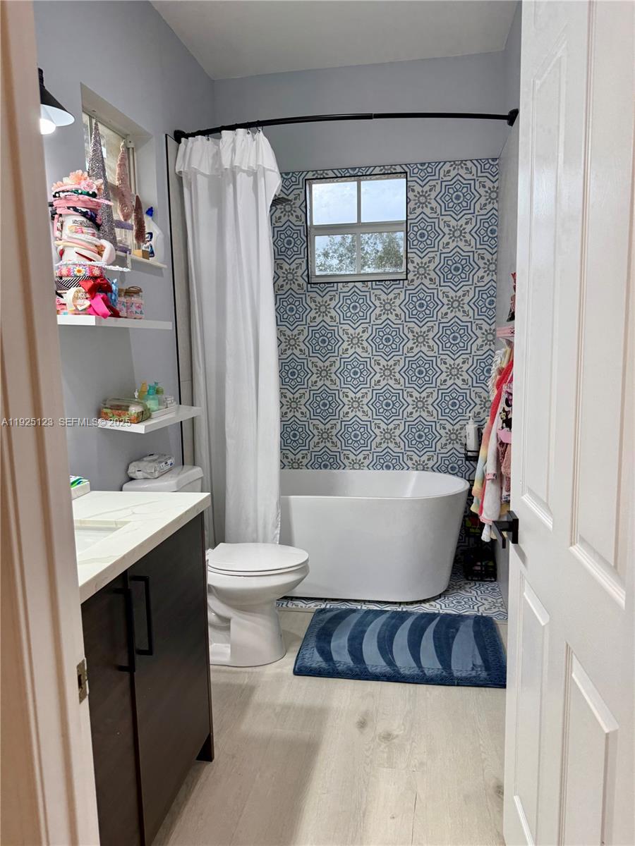 CYPRESS POINTE III AT HER - Residential