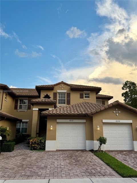 8232 NW 128th Ln 39-F Parkland FL 33076