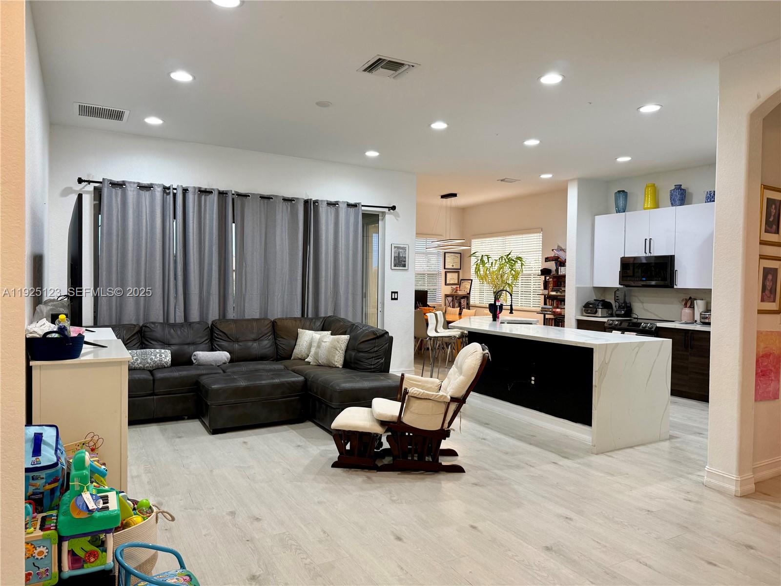 8232 NW 128th Ln 39-F