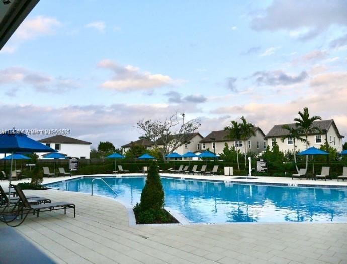 SILVER PALM RESIDENTIAL H - Residential