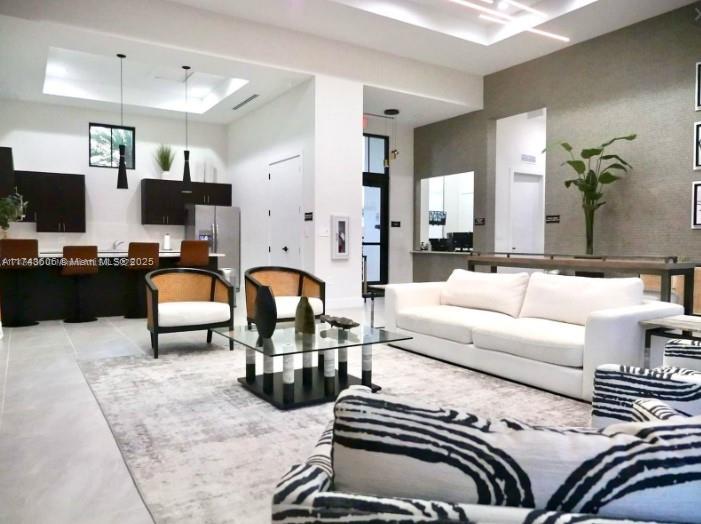 SILVER PALM RESIDENTIAL H - Residential