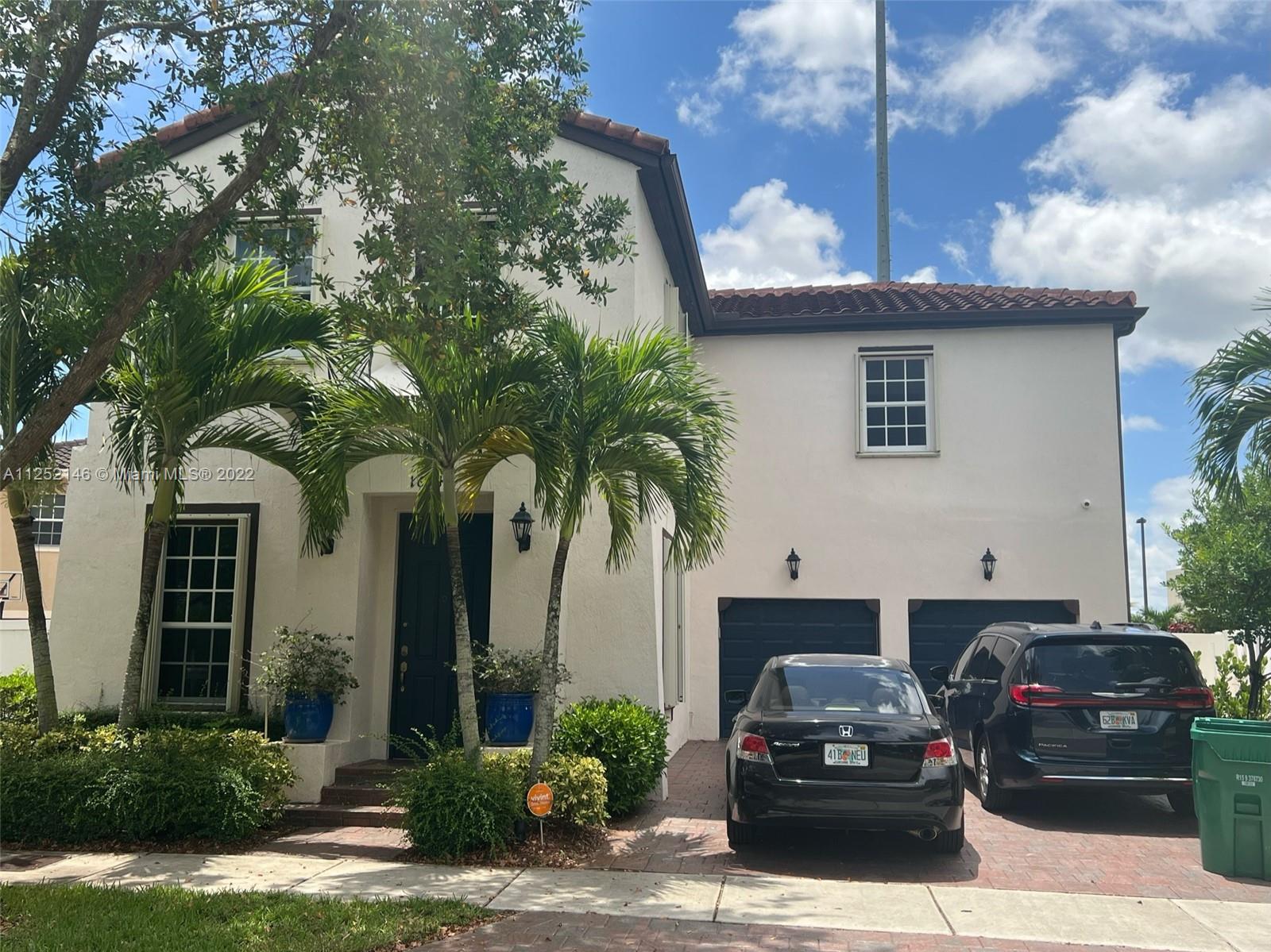 KENDALL COMMONS - Residential Lease