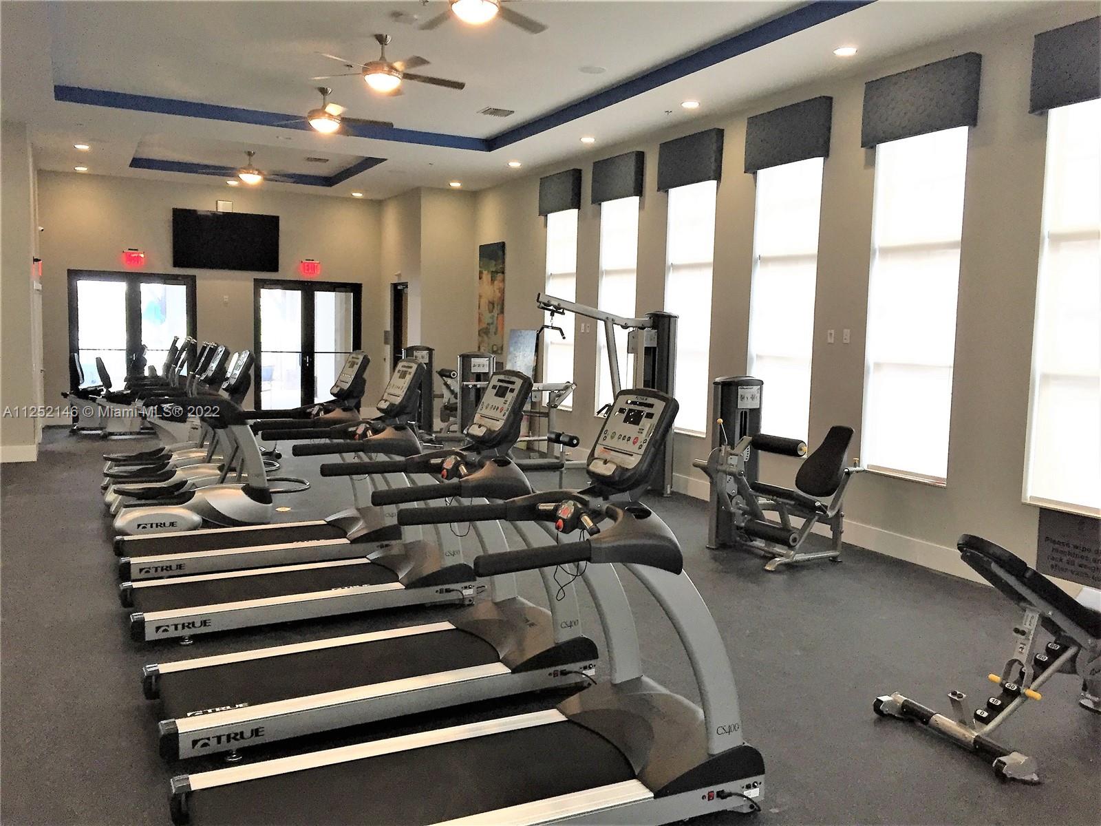 KENDALL COMMONS - Residential Lease