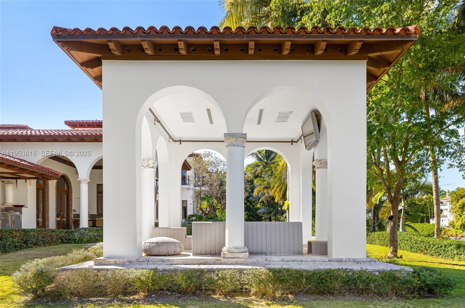 GABLES ESTATES NO 3 - Residential