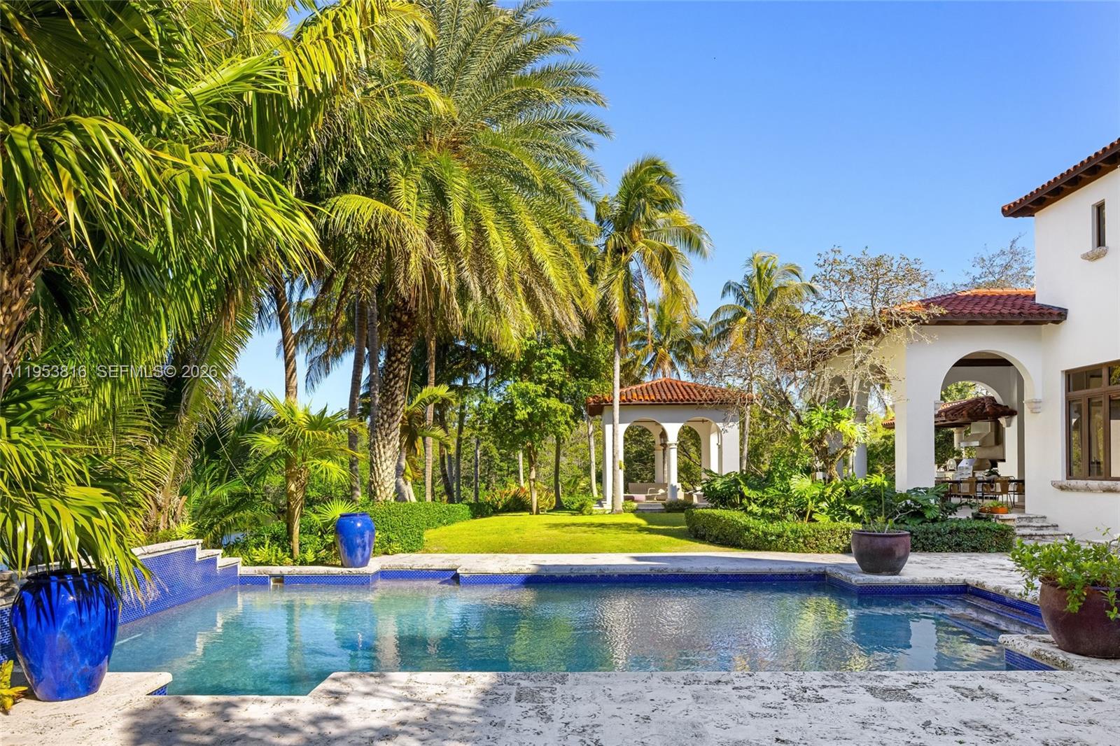 GABLES ESTATES NO 3 - Residential