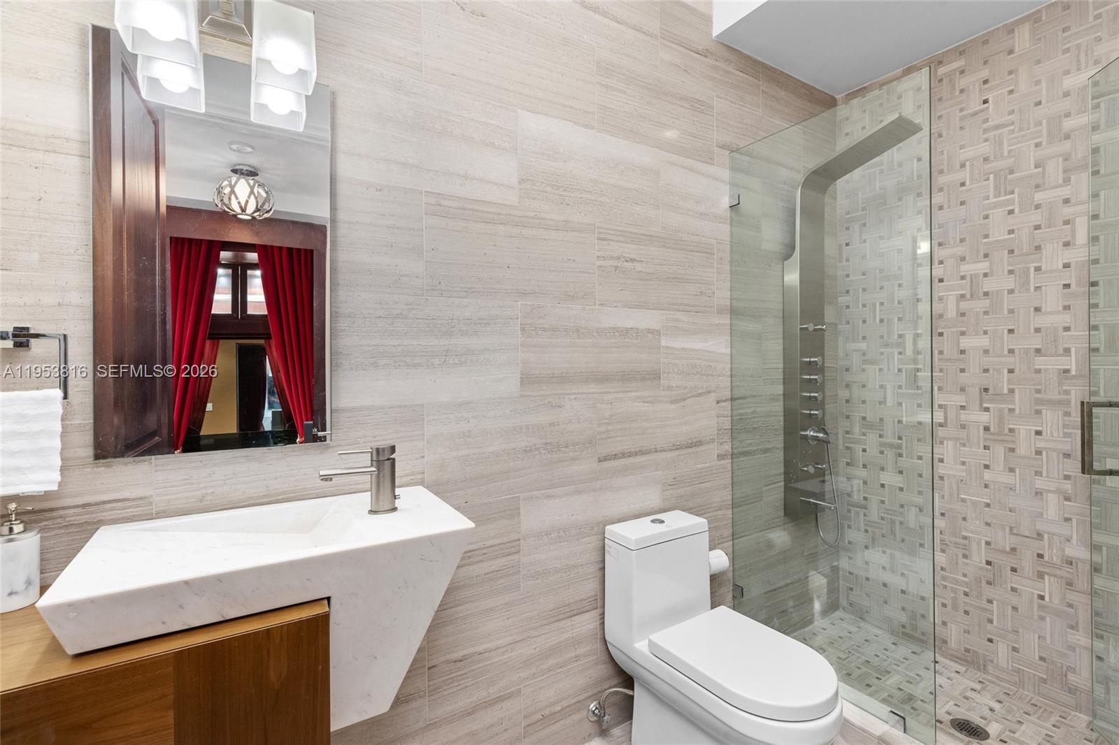 GABLES ESTATES NO 3 - Residential