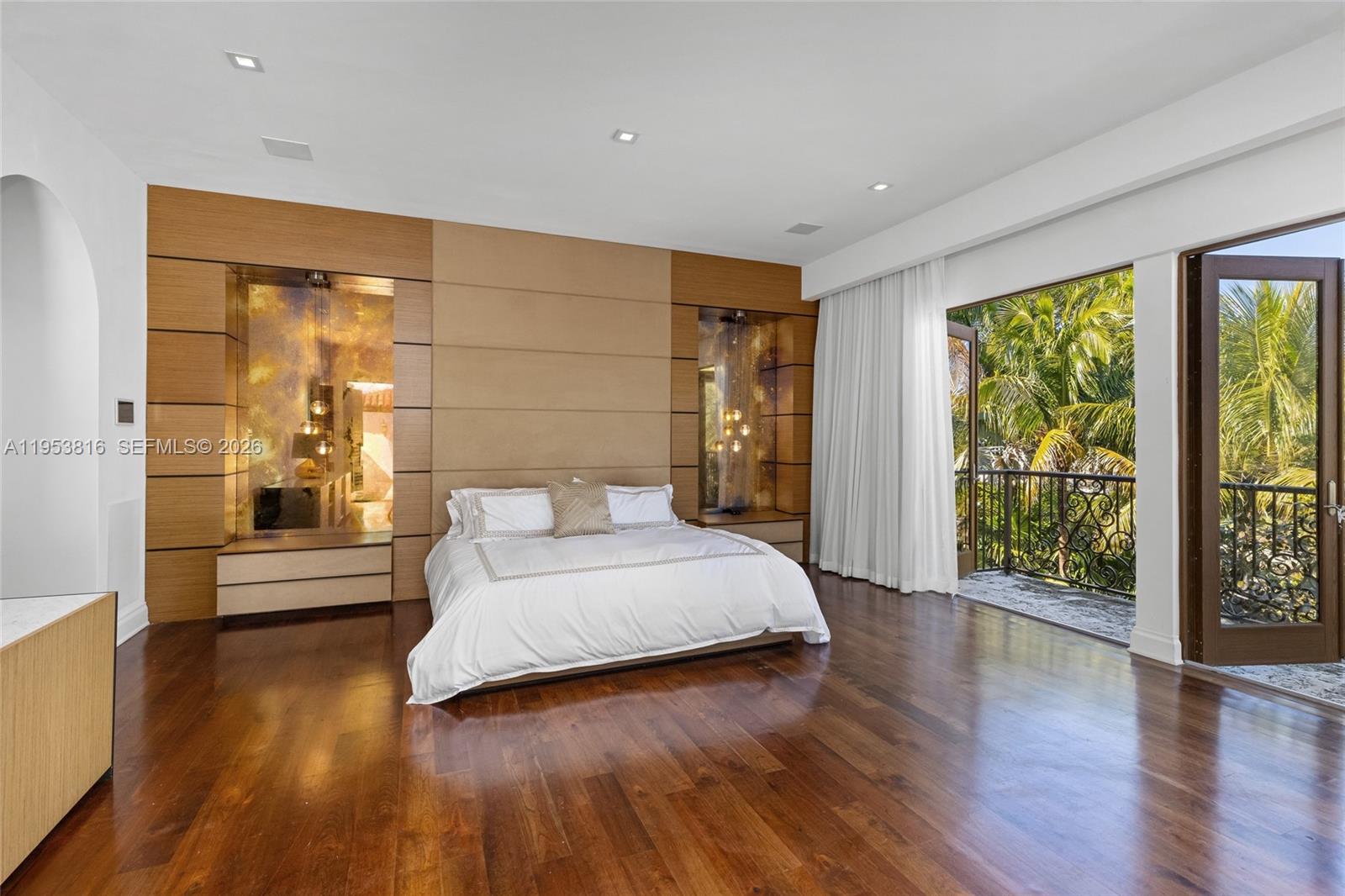 GABLES ESTATES NO 3 - Residential