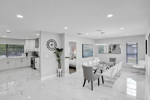 6 SE 11th Ct Deerfield Beach FL 33441