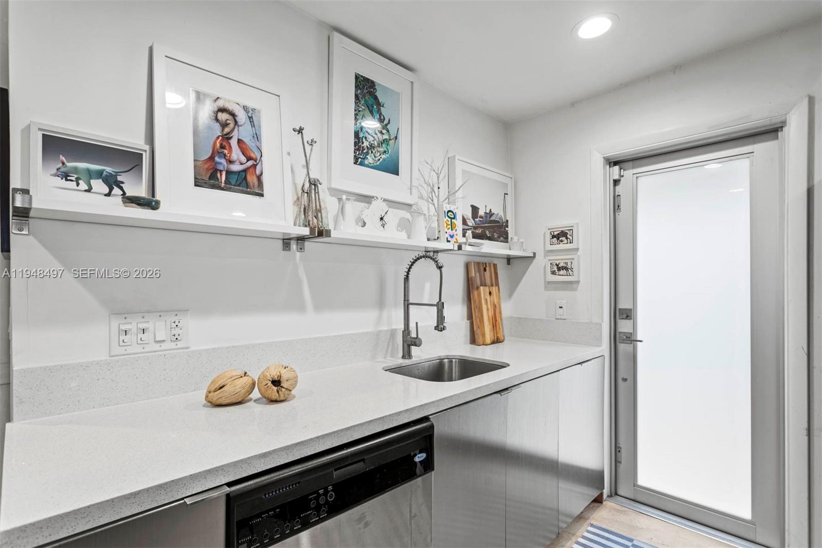 THIRD WESTMORELAND ADDN - Residential Income