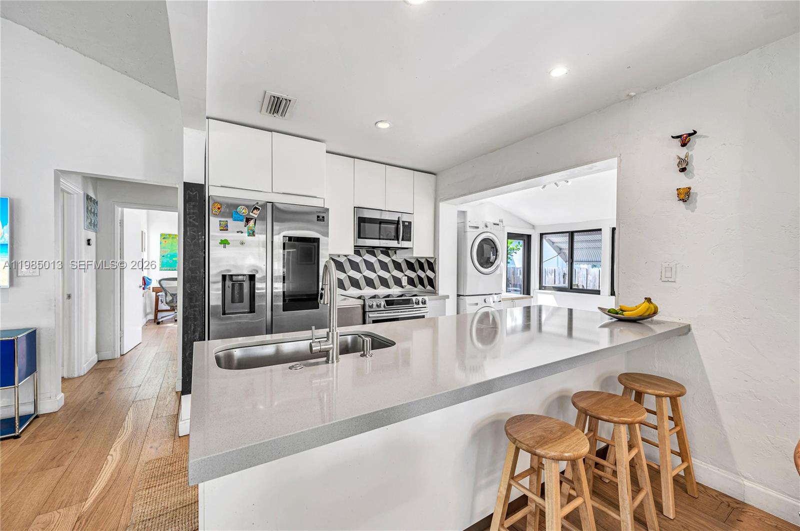 EAST SHENANDOAH - Residential Lease