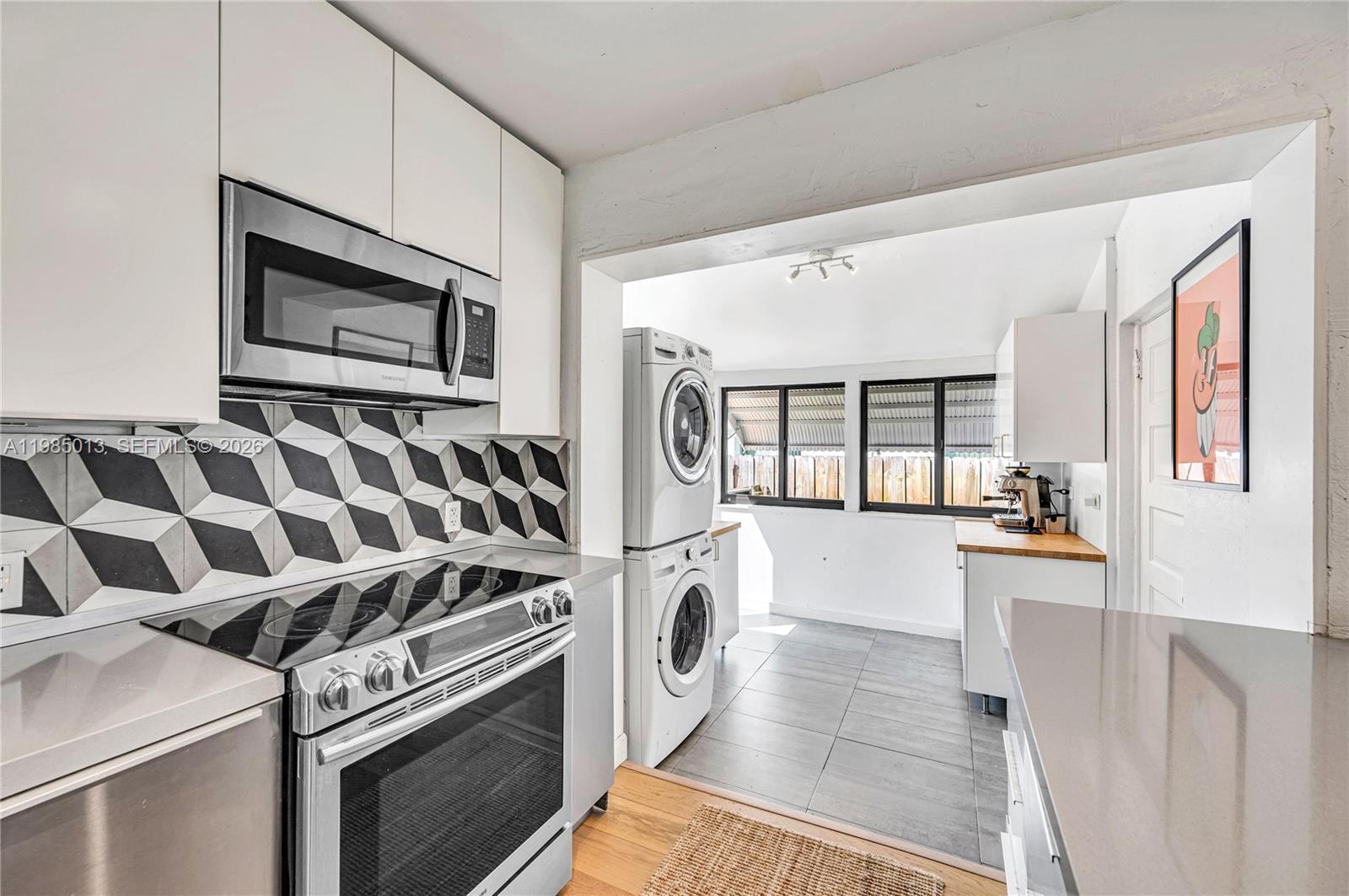 EAST SHENANDOAH - Residential Lease