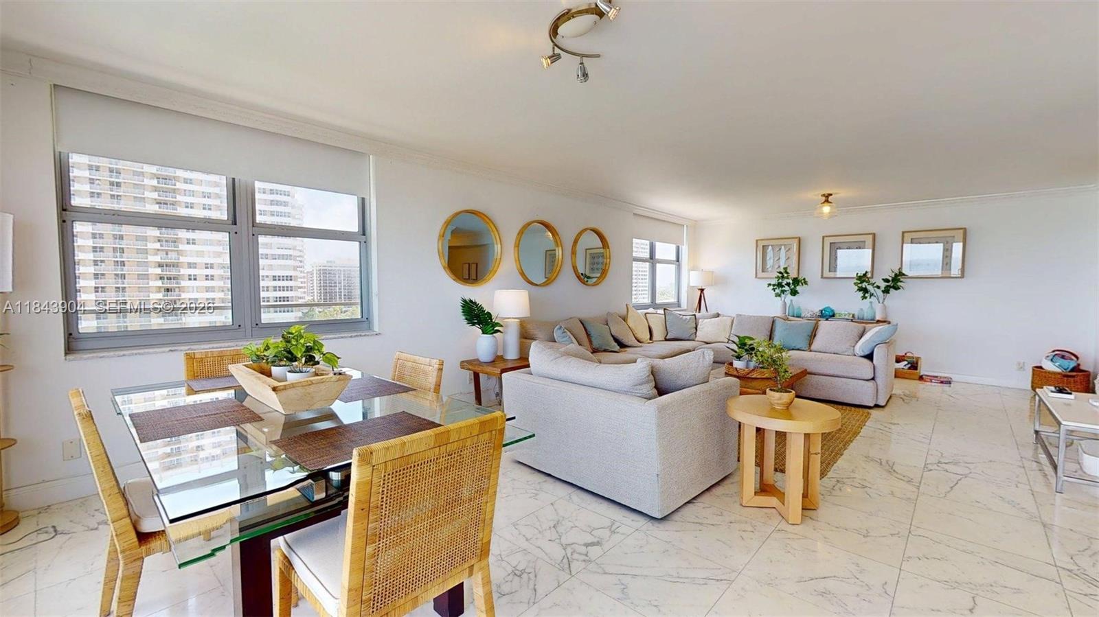 MALAGA TOWERS CONDO - Residential