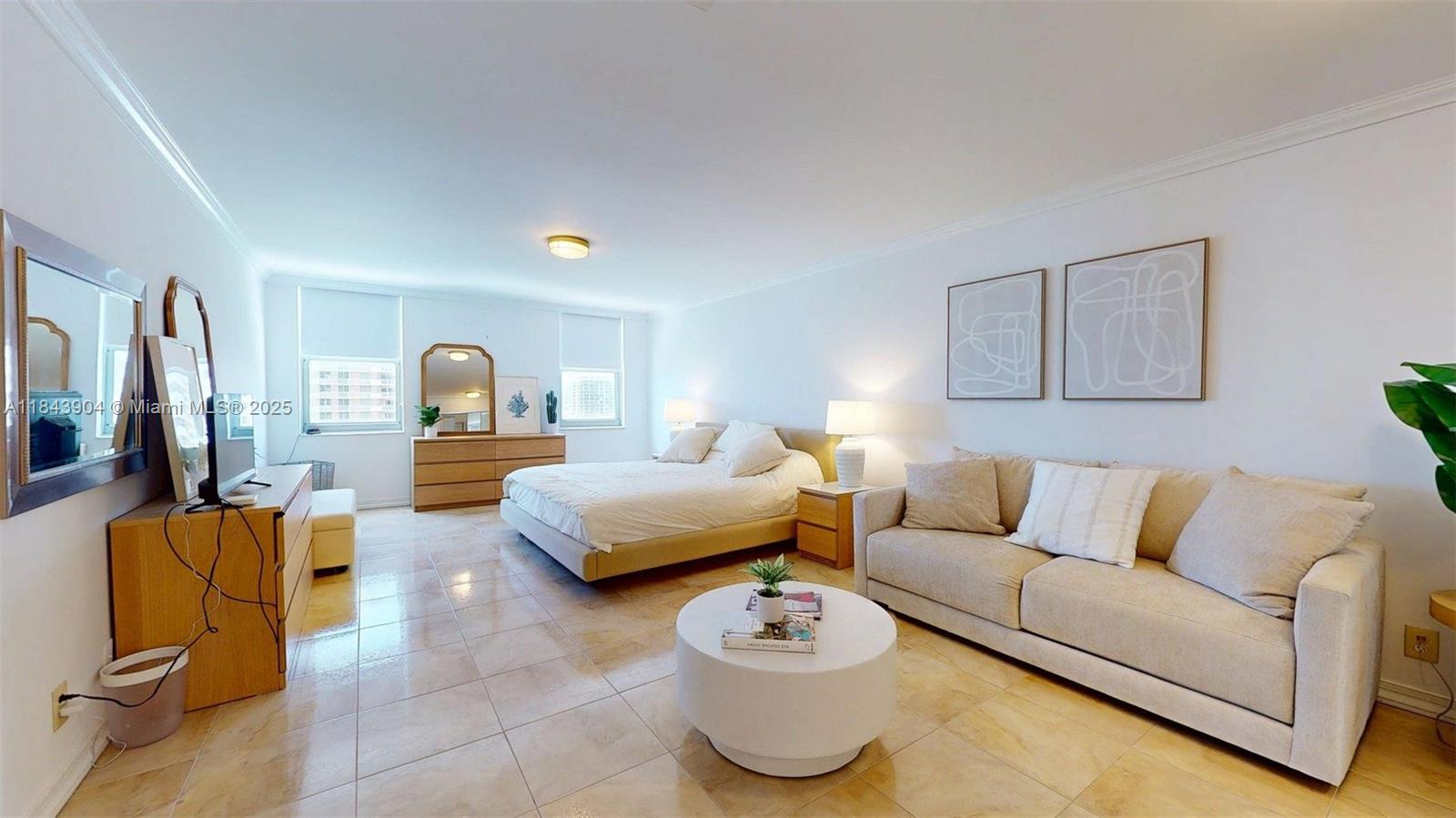 MALAGA TOWERS CONDO - Residential