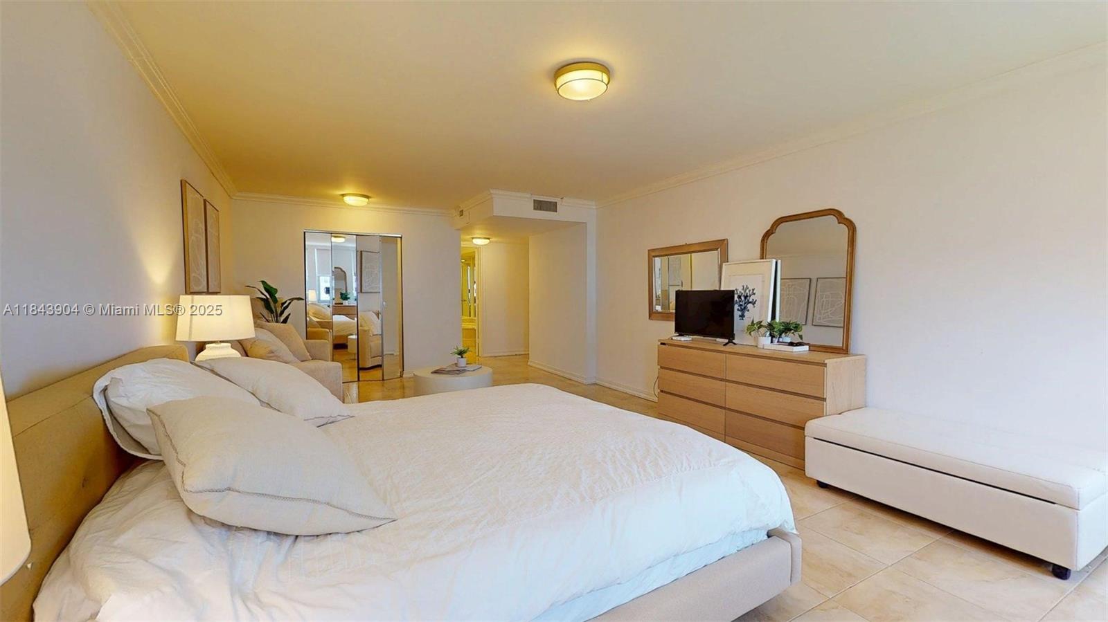 MALAGA TOWERS CONDO - Residential