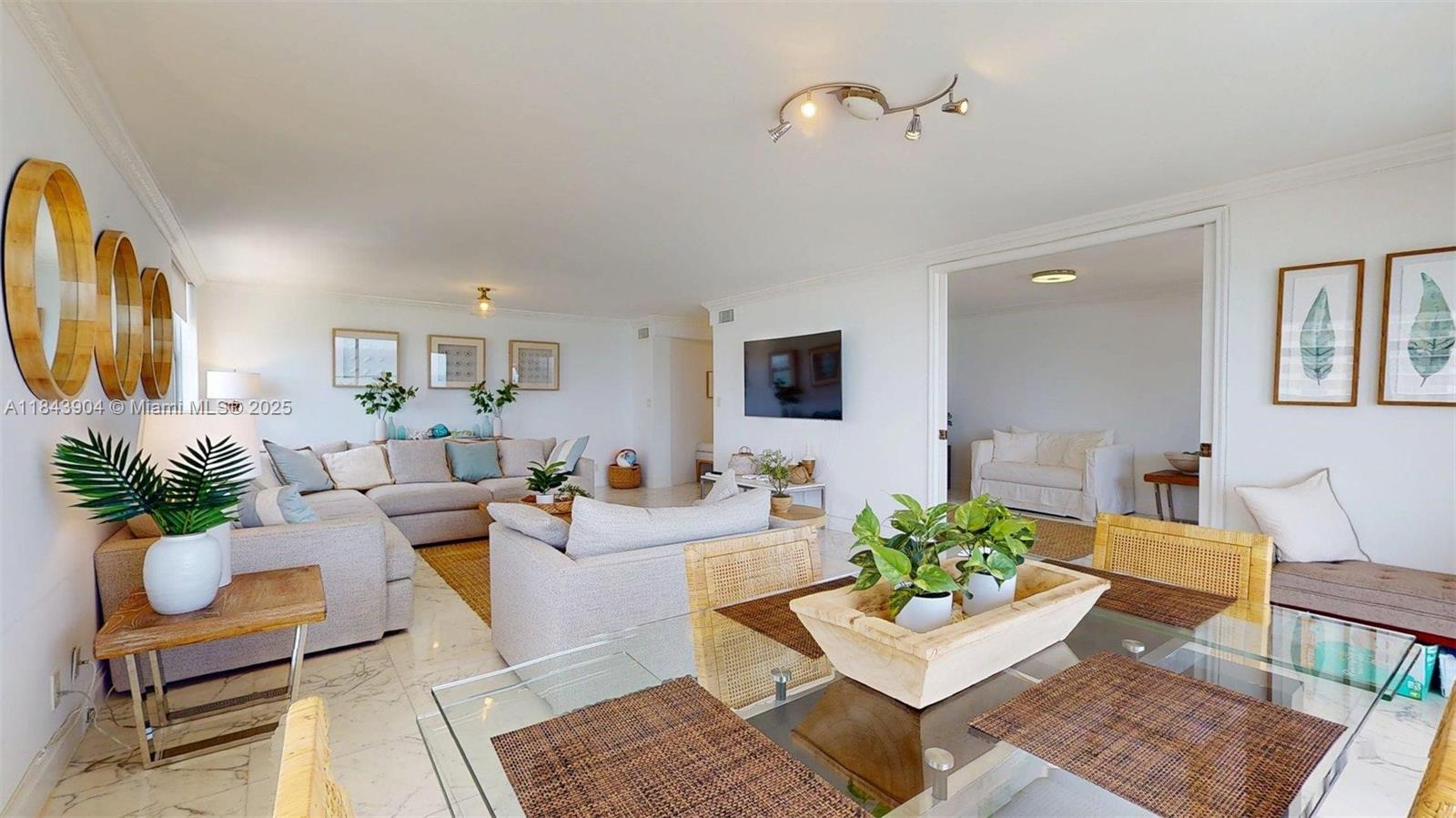 MALAGA TOWERS CONDO - Residential