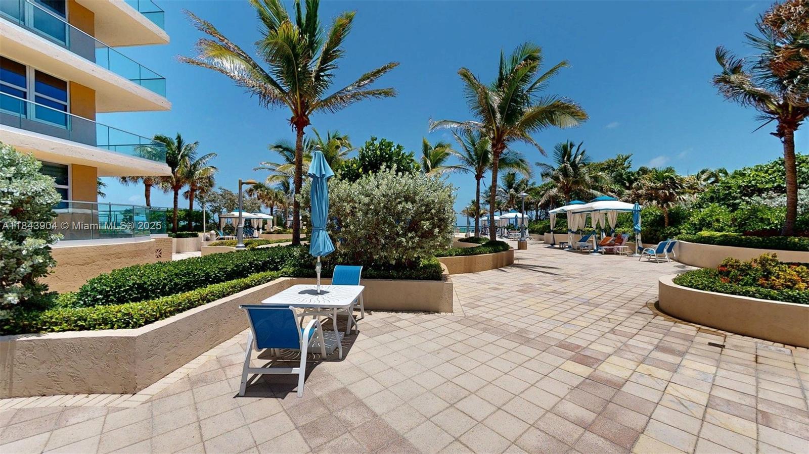 MALAGA TOWERS CONDO - Residential