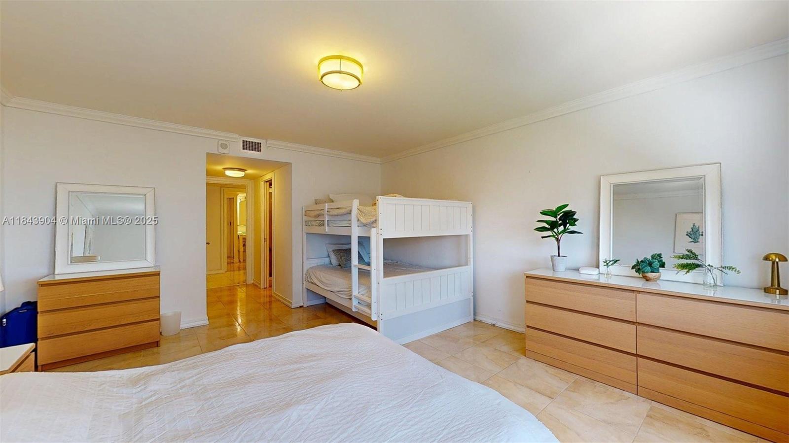 MALAGA TOWERS CONDO - Residential