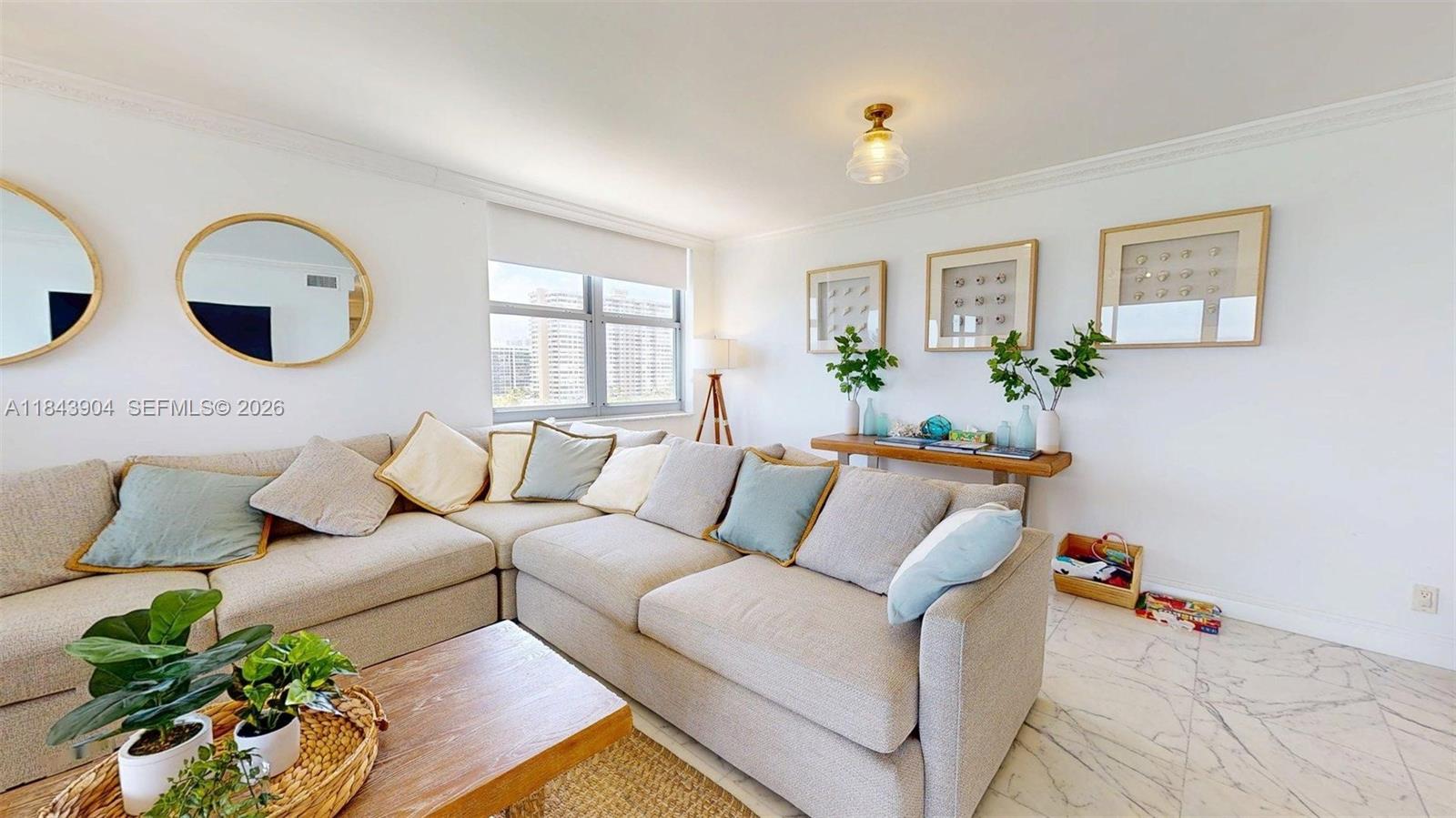 MALAGA TOWERS CONDO - Residential