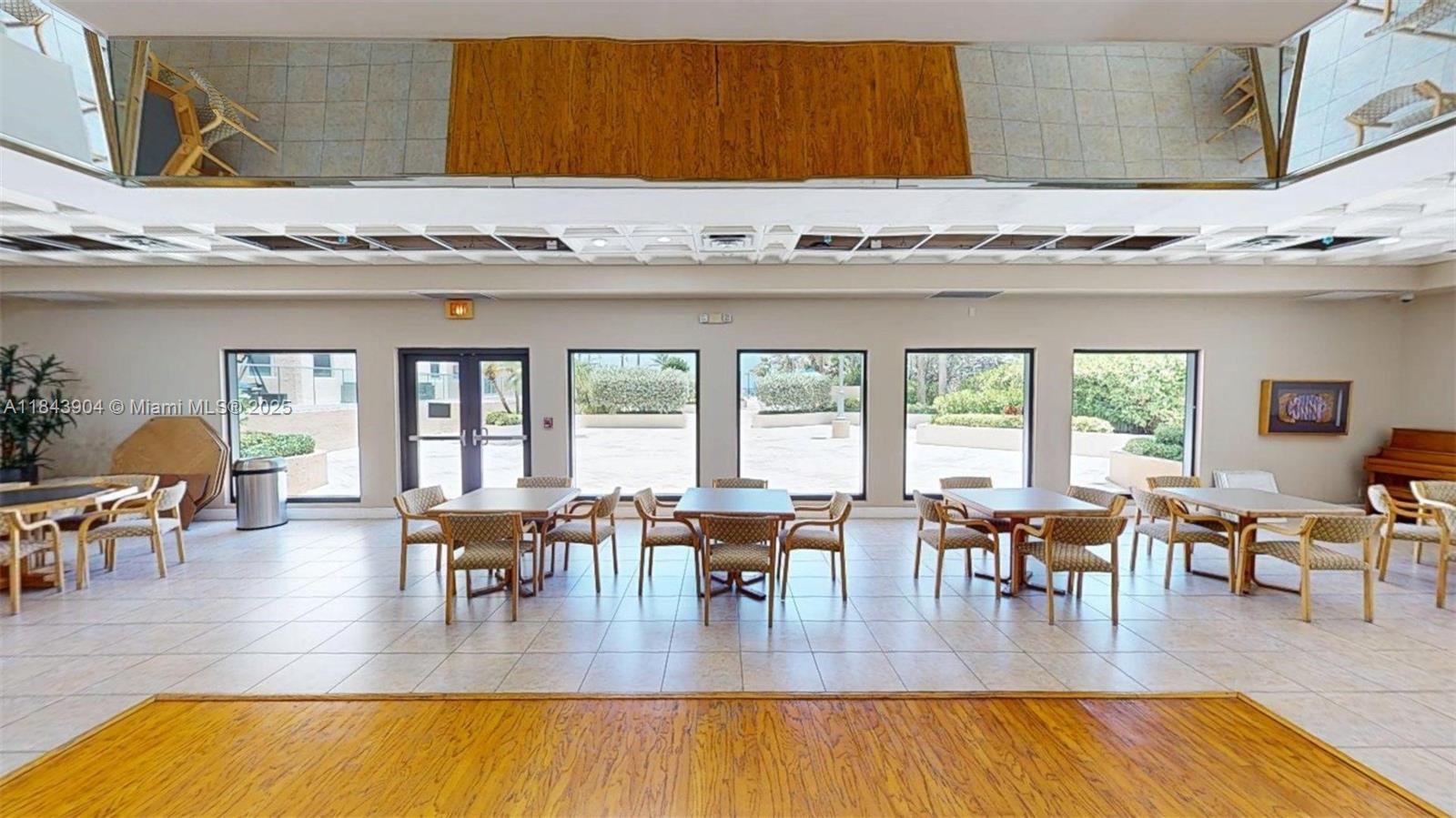 MALAGA TOWERS CONDO - Residential