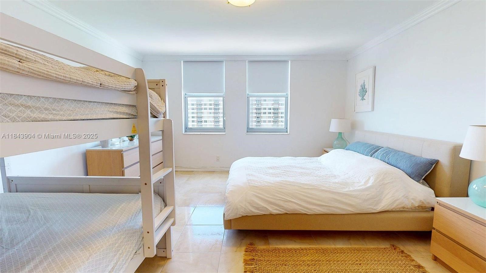 MALAGA TOWERS CONDO - Residential