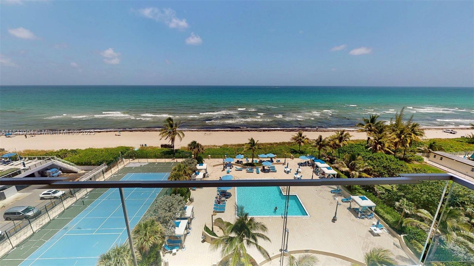 MALAGA TOWERS CONDO - Residential